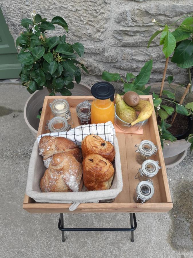 Bed and Breakfast La tourelle 82 à Saint-Antonin Extérieur photo